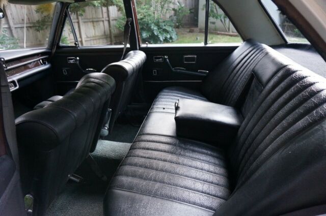 1968 Mercedes-Benz 200-Series - photo 9