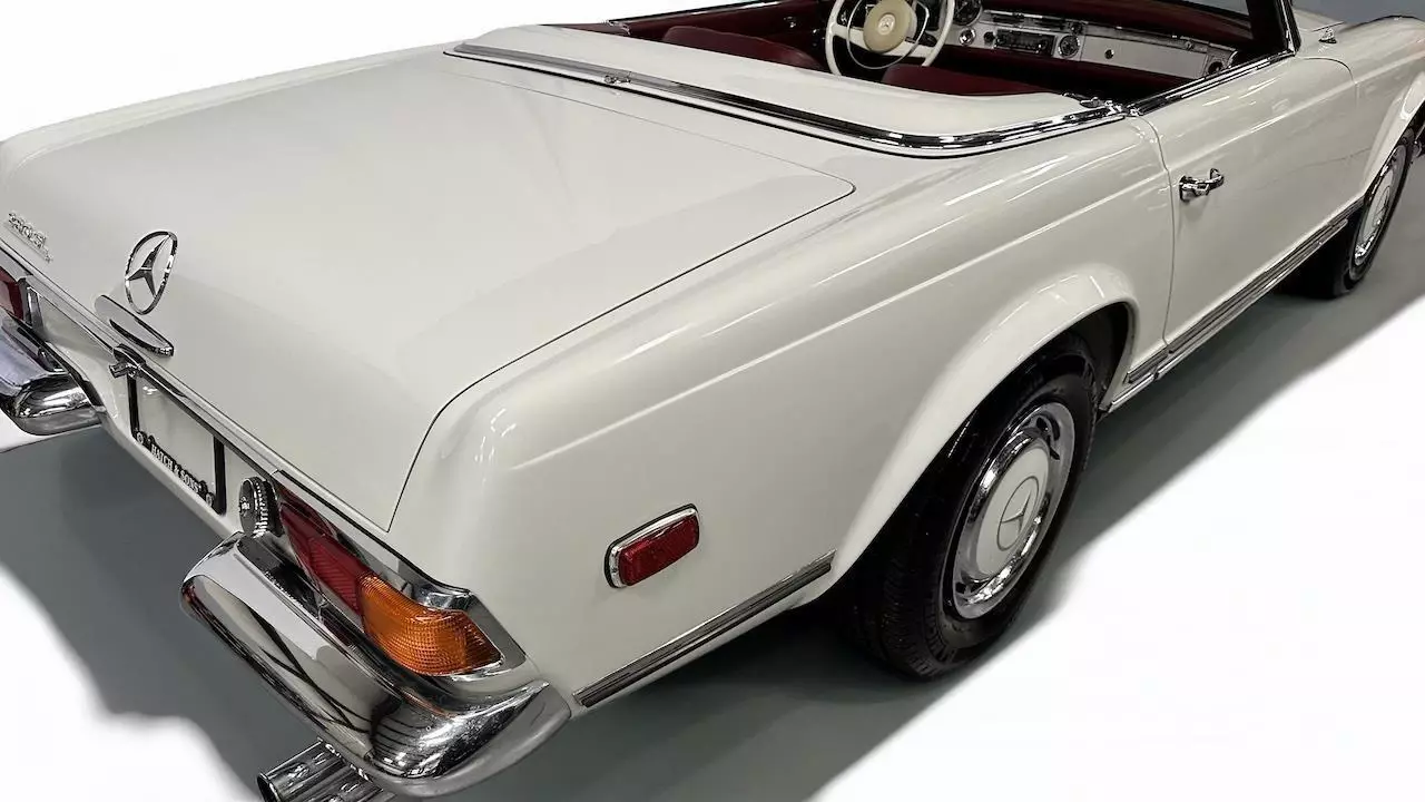 1968 Mercedes SL-Class - photo 13