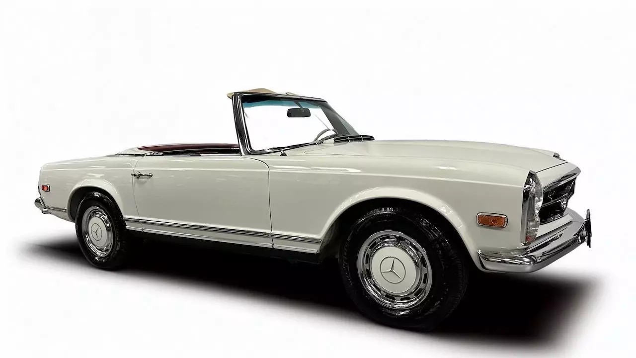 1968 Mercedes SL-Class - photo 2