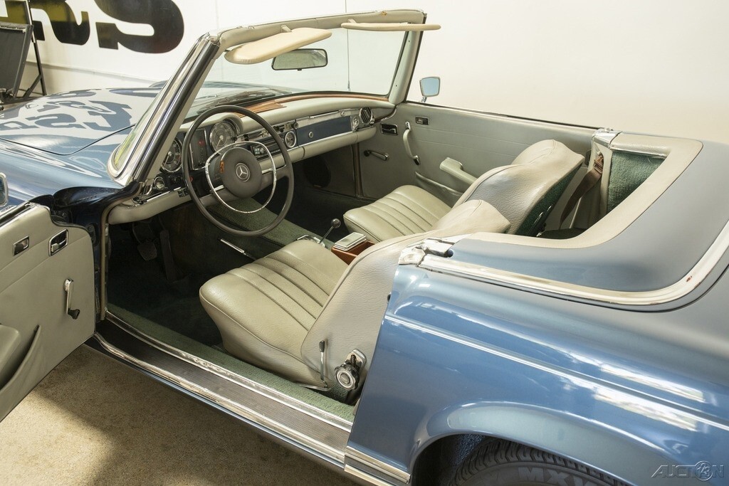 1968 Mercedes-Benz SL-Class 280SL Roadster - photo 10