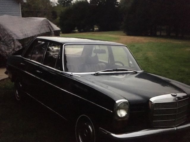 1968 Mercedes-Benz 200-Series - photo 4