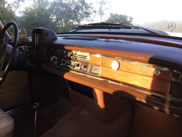 1968 Mercedes-Benz 200-Series all trim - photo 11