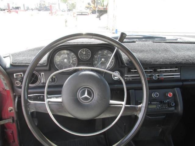 1968 Mercedes-Benz 200-Series - photo 10