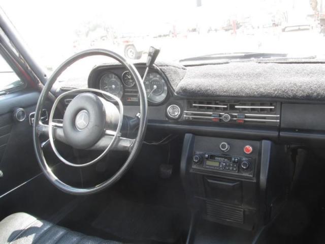 1968 Mercedes-Benz 200-Series - photo 13