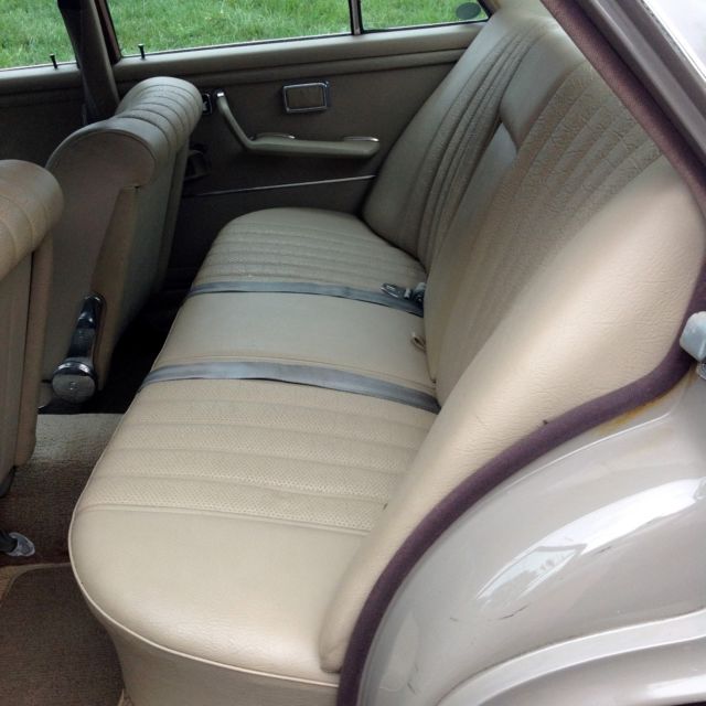 1968 Mercedes-Benz 200-Series - photo 7