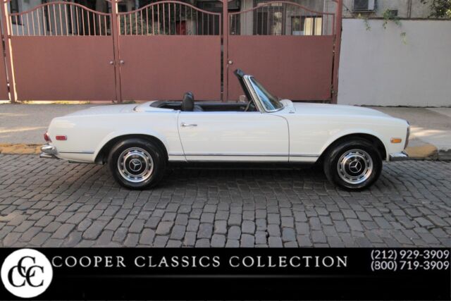 1968 Mercedes-Benz 280 SL - Matching Numbers, Fully Sorted 1968 Mercedes-Benz SL-Class --