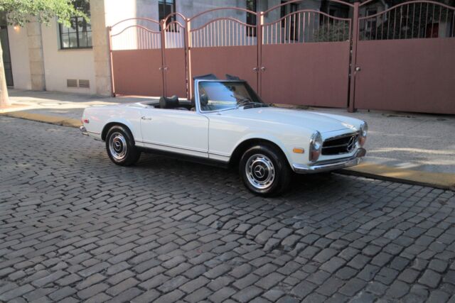 1968 Mercedes-Benz SL-Class -- - photo 2
