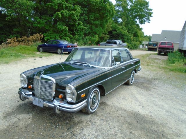 1968 Mercedes-Benz 200-Series - photo 2