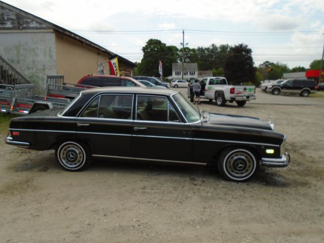 1968 Mercedes-Benz 200-Series - photo 6