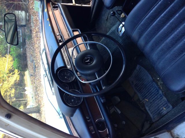1968 Mercedes-Benz 200-Series - photo 3
