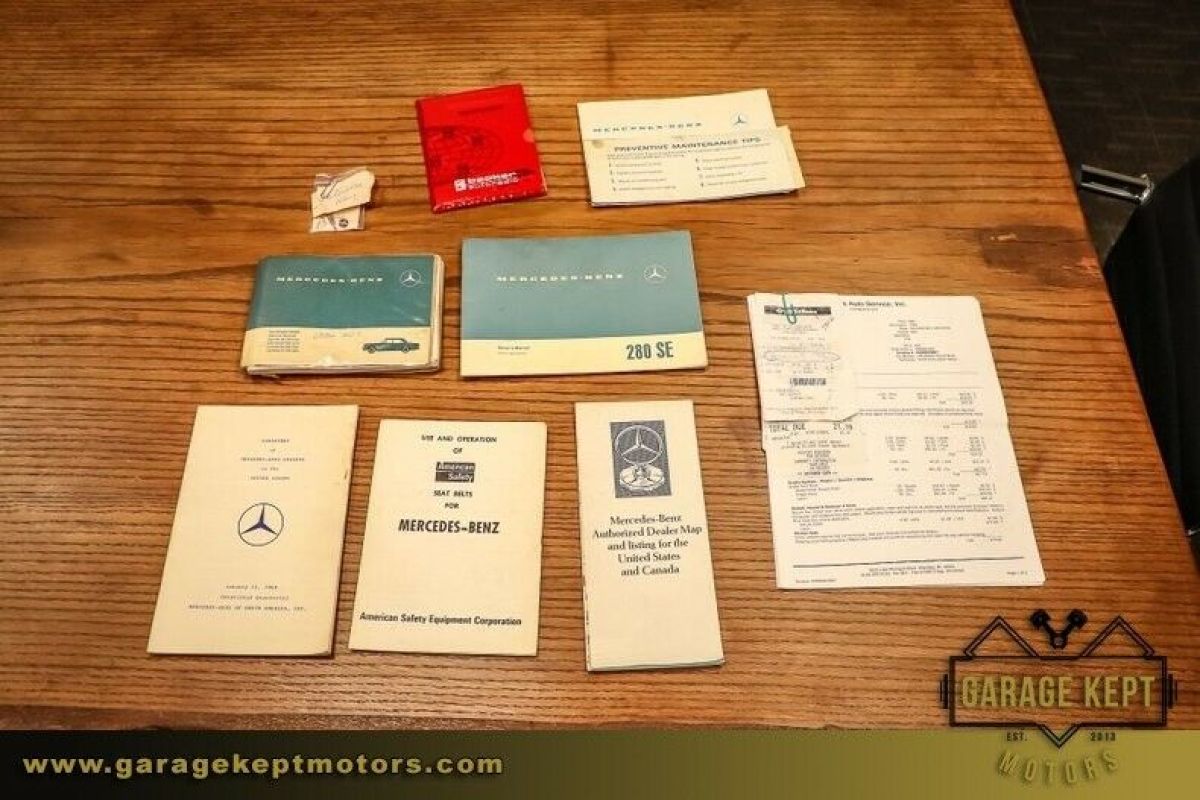1968 Mercedes-Benz 200-Series - photo 8
