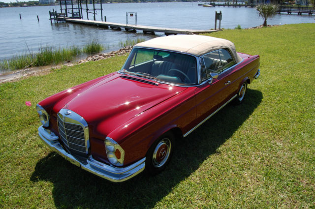 1968 Mercedes-Benz 200-Series - photo 2