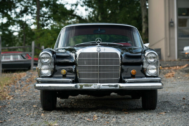 1968 Mercedes-Benz 200-Series SE - photo 4