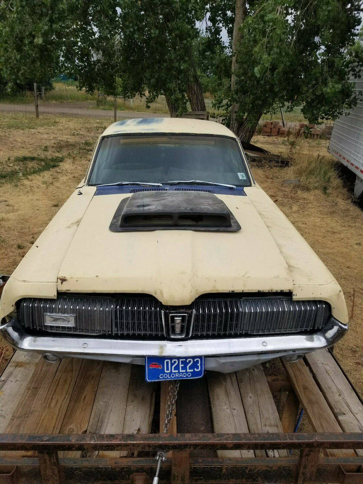 1968 Mercury Cougar Bucket seat consol - photo 2