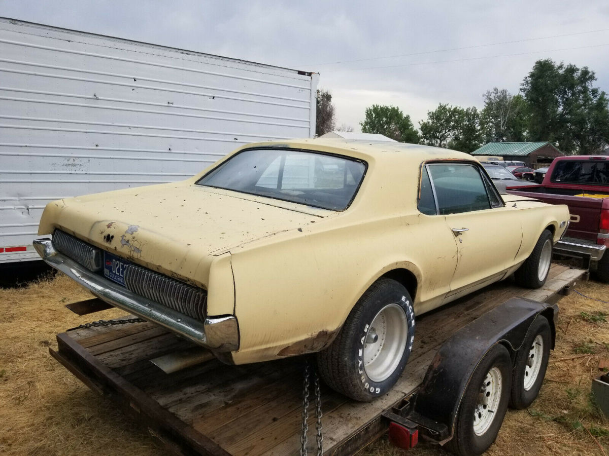 1968 Mercury Cougar Bucket seat consol - photo 4