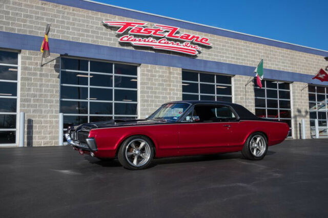 1968 Mercury Cougar Fuel Injected 302 V8 Custom Paint A/C Power Tour Participant 1968 Mercury Cougar Fuel Injected w/ A/C
