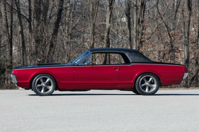 1968 Mercury Cougar Fuel Injected w/ A/C - photo 5