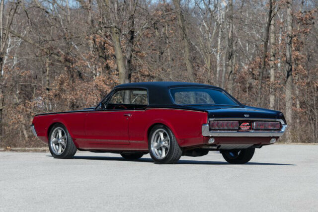 1968 Mercury Cougar Fuel Injected w/ A/C - photo 6