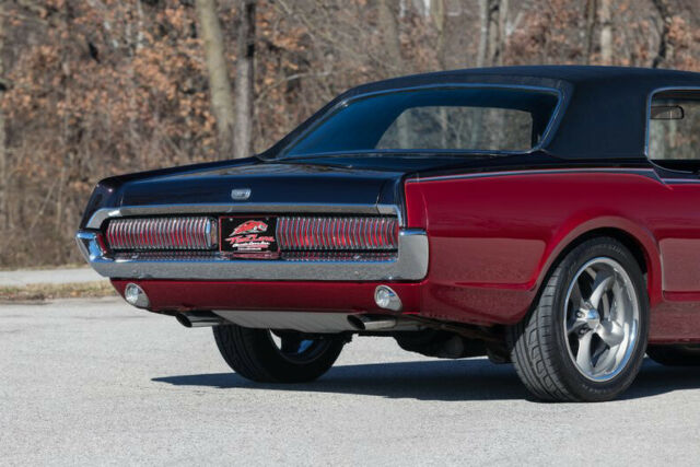 1968 Mercury Cougar Fuel Injected w/ A/C - photo 9
