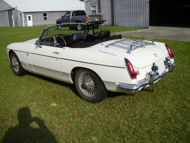 1968 MGB convertible, rust free 1968 MG MGB white & chrome