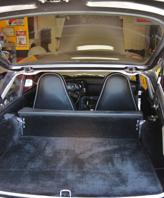 1968 MG MGB BGT - photo 10