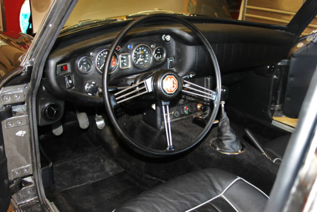 1968 MG MGB BGT - photo 8