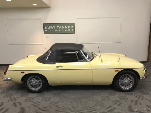 1968 MG MGB OVERDRIVE, WIRE WHEELS - photo 4