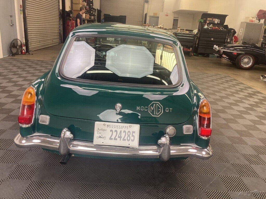 1968 MG MGC GT 1968 MGC GT. BRITISH RACING GREEN. BLACK TRIM. - photo 10