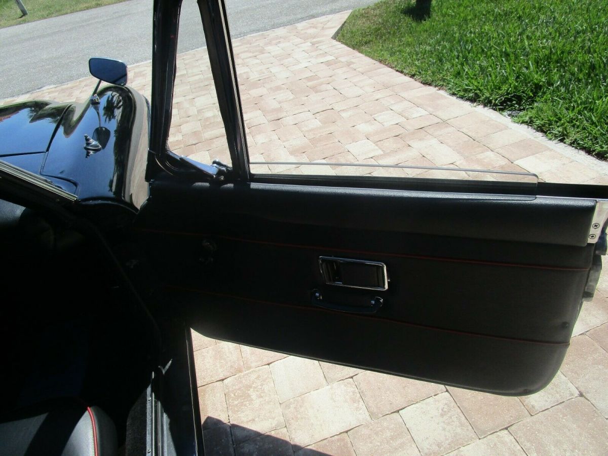 1968 MG MGC GT - photo 10