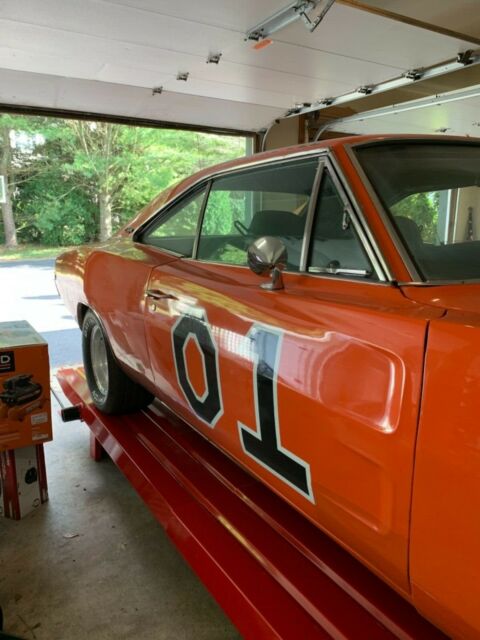 1968 Dodge Charger - photo 2