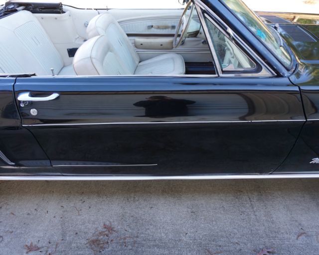 1968 Ford Mustang Convertible - photo 4
