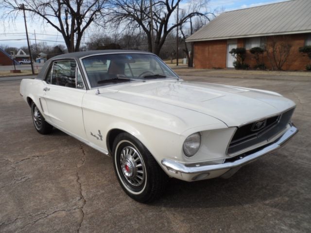 1968 Ford Mustang Dark Red Interior - photo 2