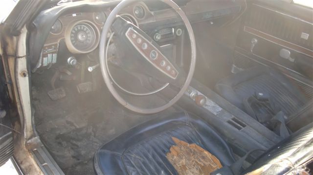 1968 Ford Mustang Deluxe Interior - photo 5