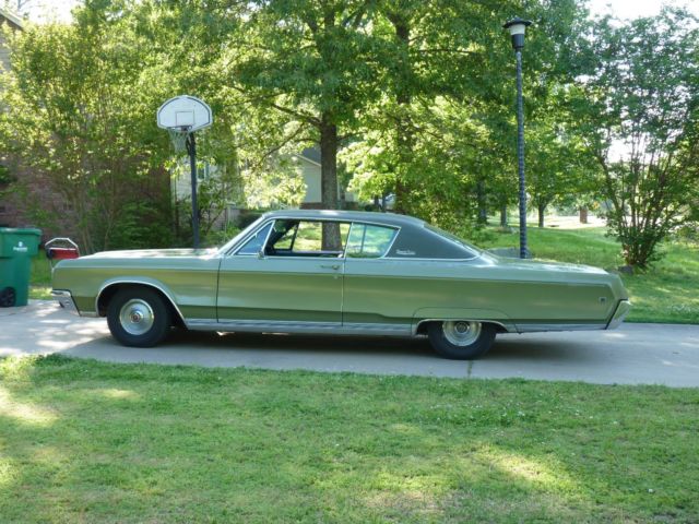 1968 Chrysler Newport Custom - photo 2