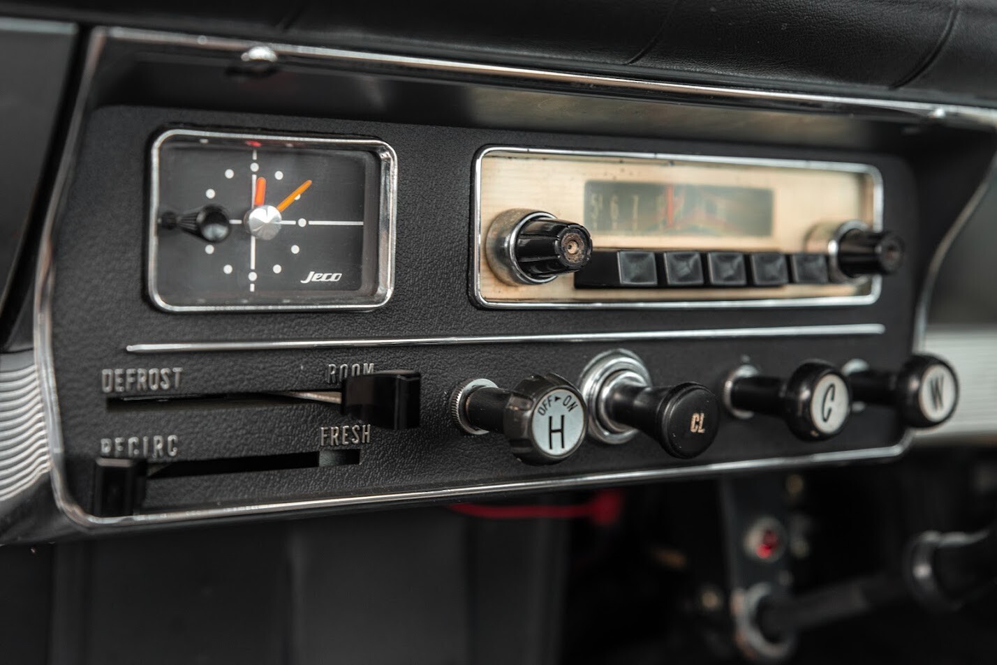 1968 Nissan Skyline - photo 12