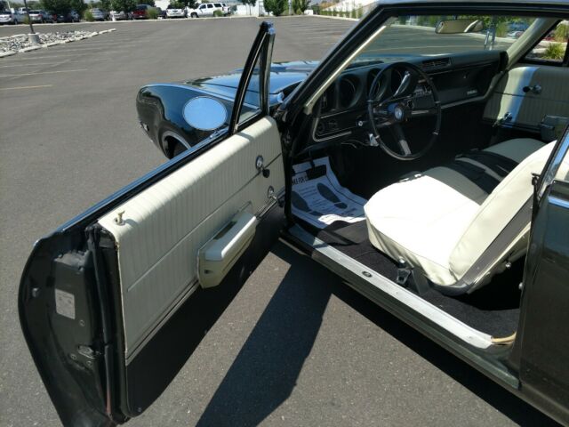 1968 Oldsmobile 442 Holiday Coupe - photo 9