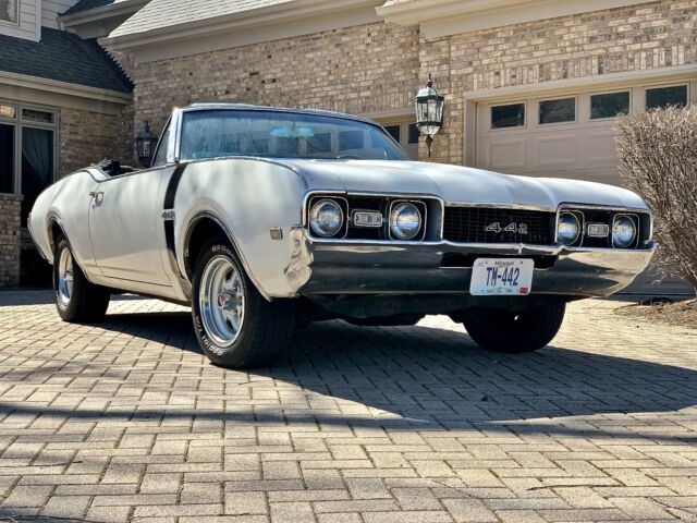 1968 Oldsmobile 442 Convertible 2 Owner Original Paint! Nice Driver! NO RESERVE! 1968 Oldsmobile 442 442 Convertible