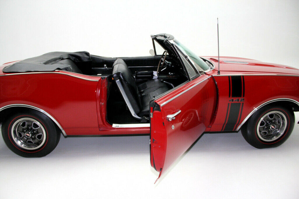 1968 Oldsmobile 442 Convertible, 455, 4-Speed - photo 4