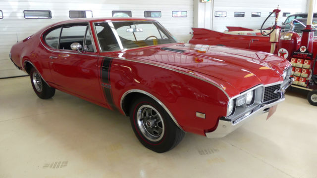 1968 Oldsmobile 442 Holiday Coupe - photo 3