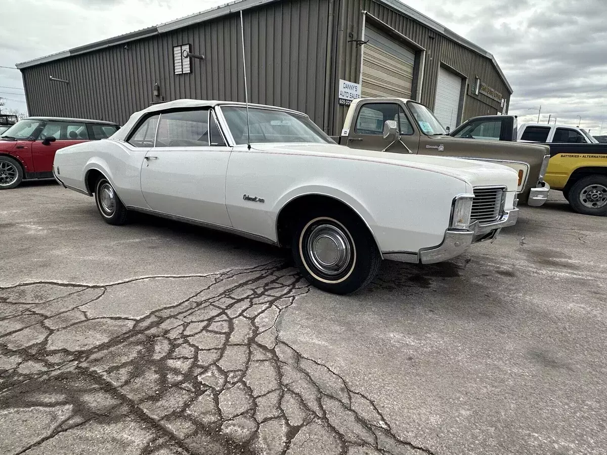 1968 Oldsmobile 88 Delmont
