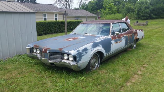 1968 oldsmobile 98 1968 Oldsmobile Ninety-Eight Town sedan