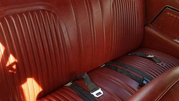 1968 Oldsmobile Cutlass Maroon - photo 2