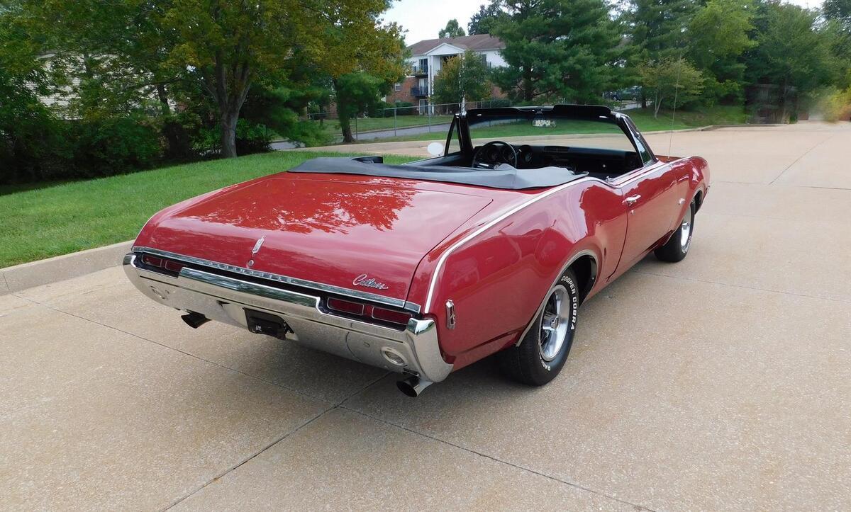 1968 OLDSMOBILE Cutlass S - photo 11