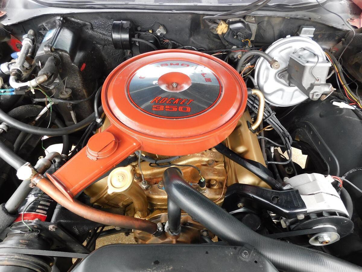1968 OLDSMOBILE Cutlass S - photo 2
