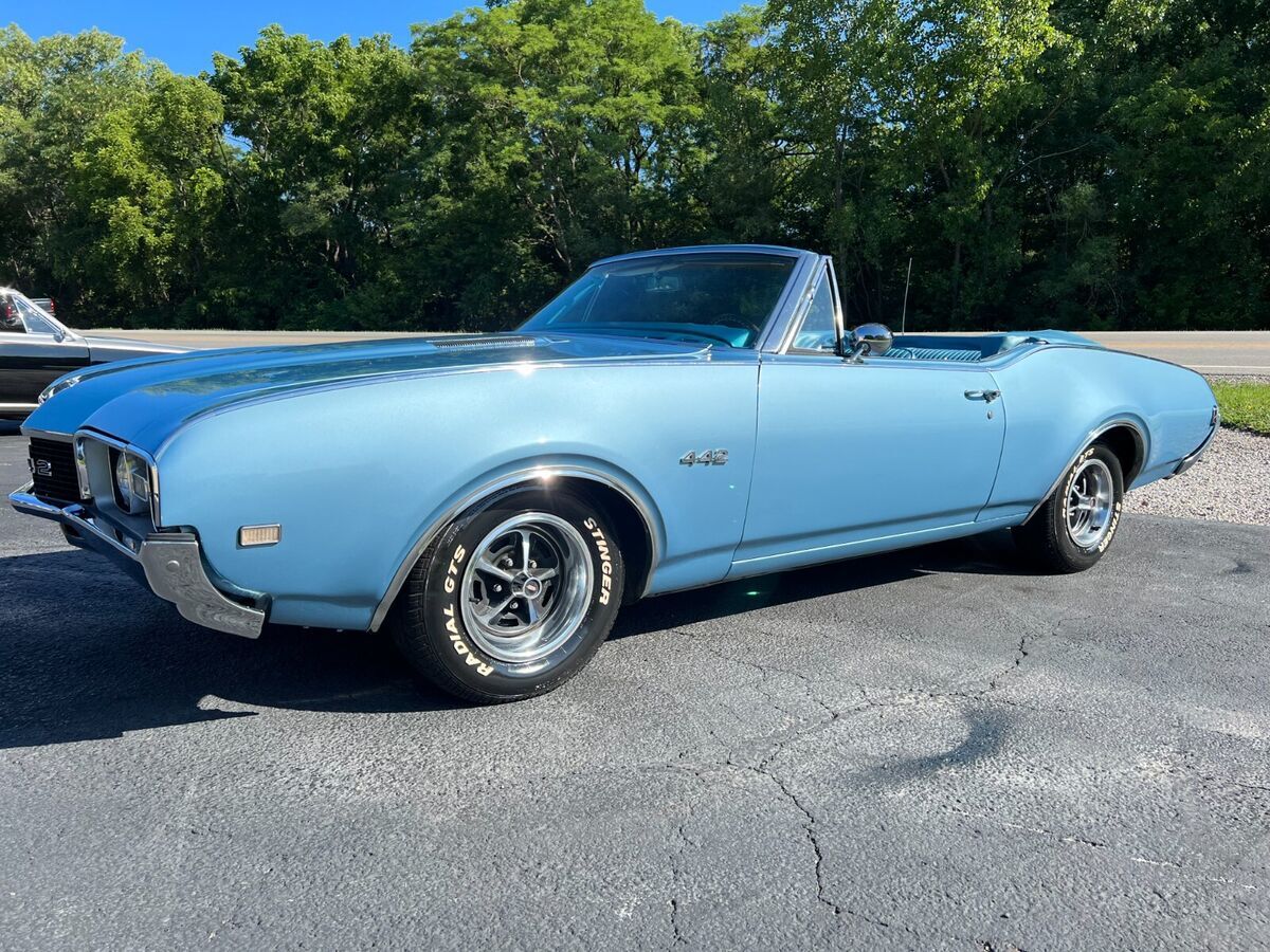 1968 Oldsmobile Cutlass - photo 2