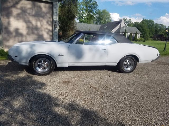 1968 Oldsmobile Cutlass - photo 3