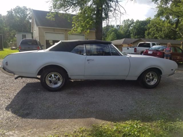 1968 Oldsmobile Cutlass - photo 4