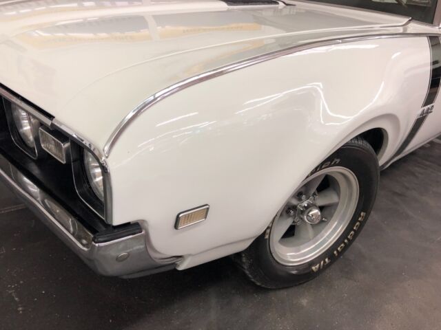 1968 Oldsmobile Cutlass -CONVERTIBLE-BIG BLOCK with 5 SPEED-12 BOLT-PS-PB- - photo 5
