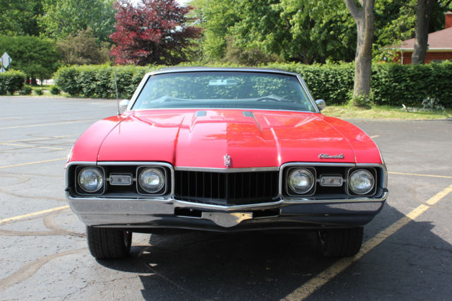 1968 Oldsmobile Cutlass S - photo 2