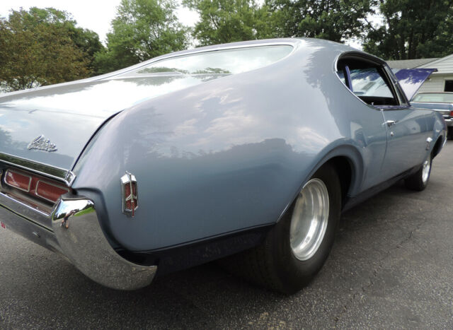 1968 Oldsmobile Cutlass Cutlass S - photo 2